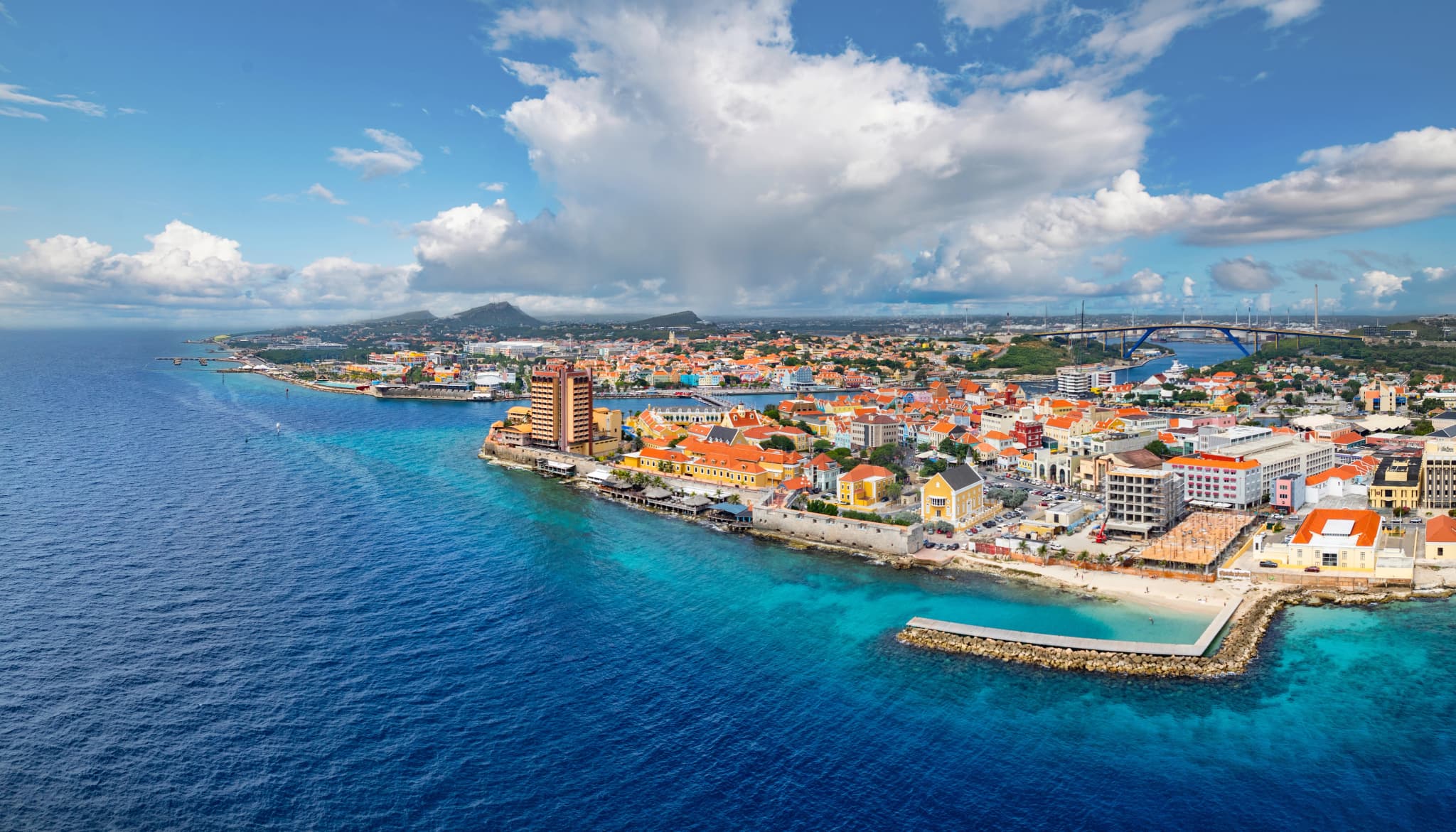 Lesser Antilles featuring St Barths & Curaçao